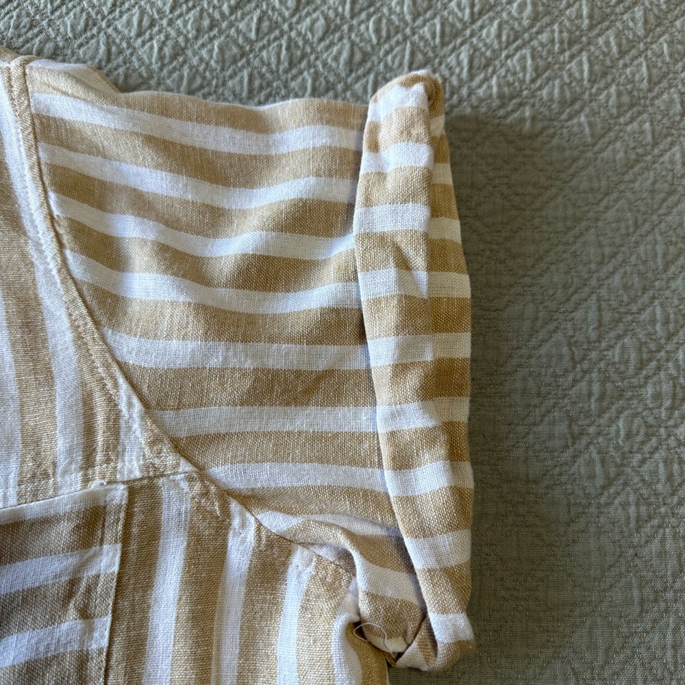 Universal Thread Tan and White Striped Top - Picture 5 of 6